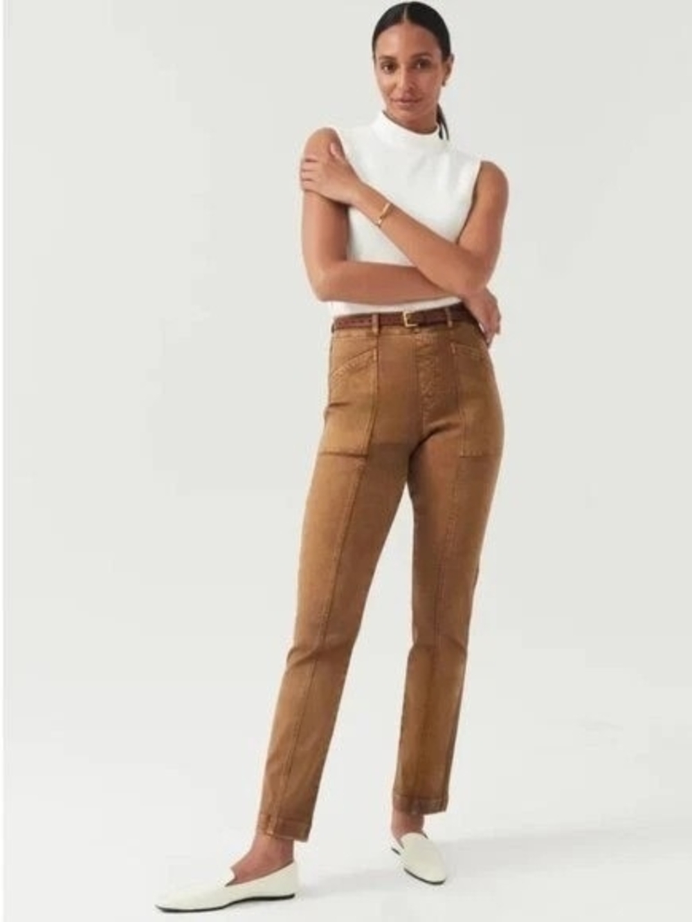 NWT Spanx stretch twill straight leg pants in the color acorn